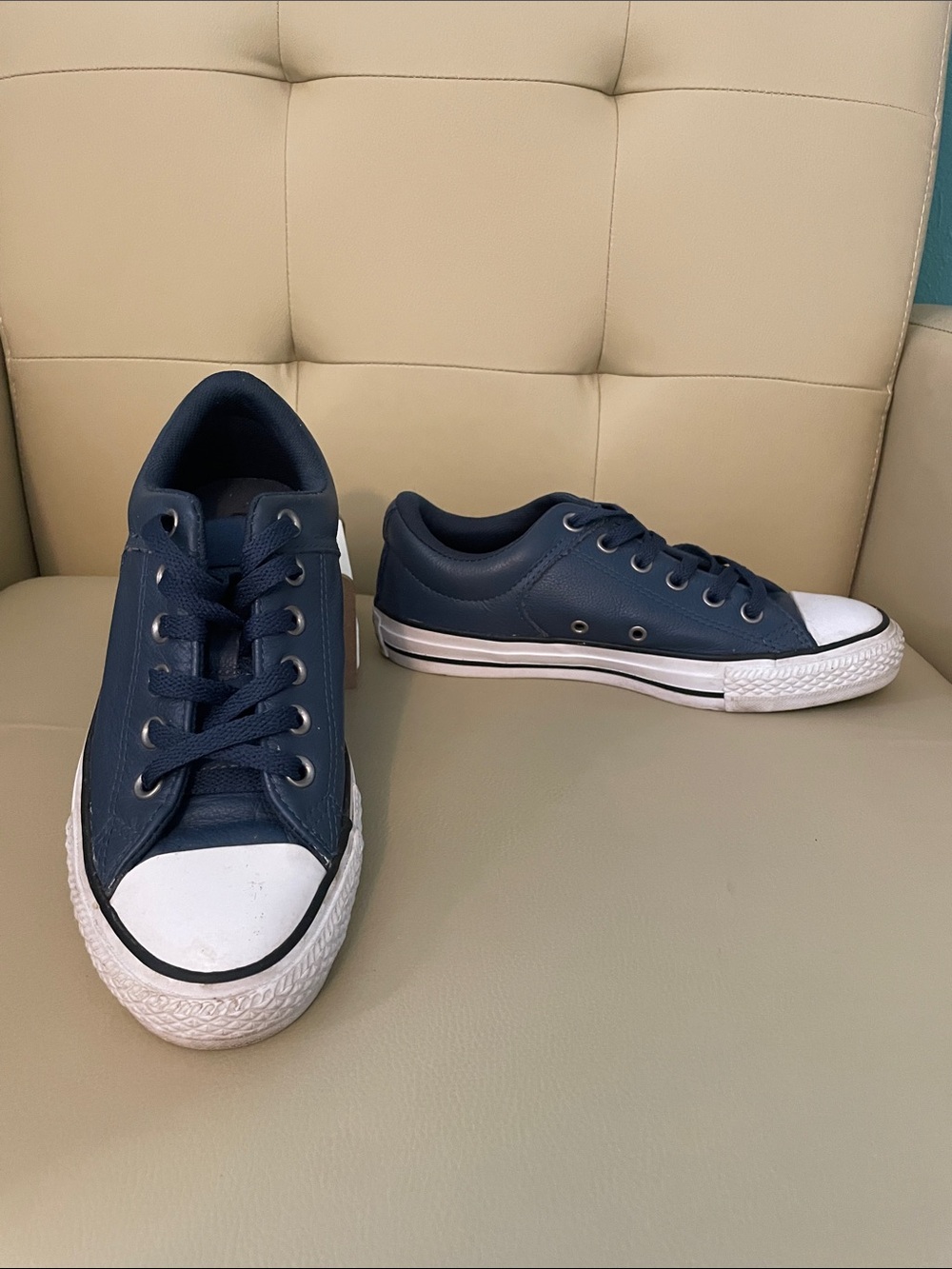 Converse Low-Top Sneakers in Navy and White